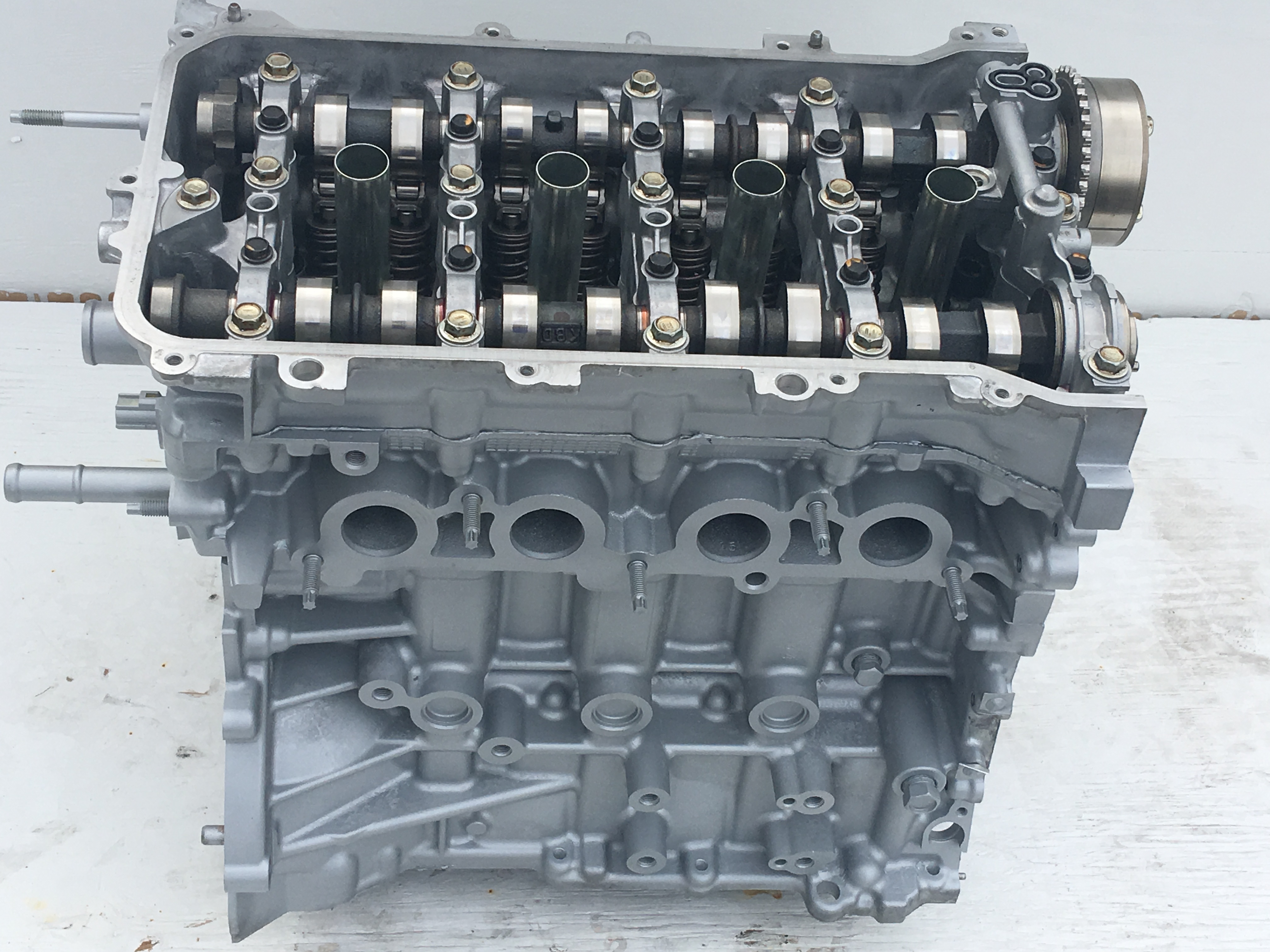 Toyota 2ZR FXE rebuilt engine